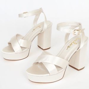 Selah Ivory Satin Ankle Strap Heels Size 6 Women's - Used Once